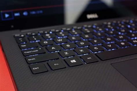 rekomendasi laptop dengan keyboard backlit